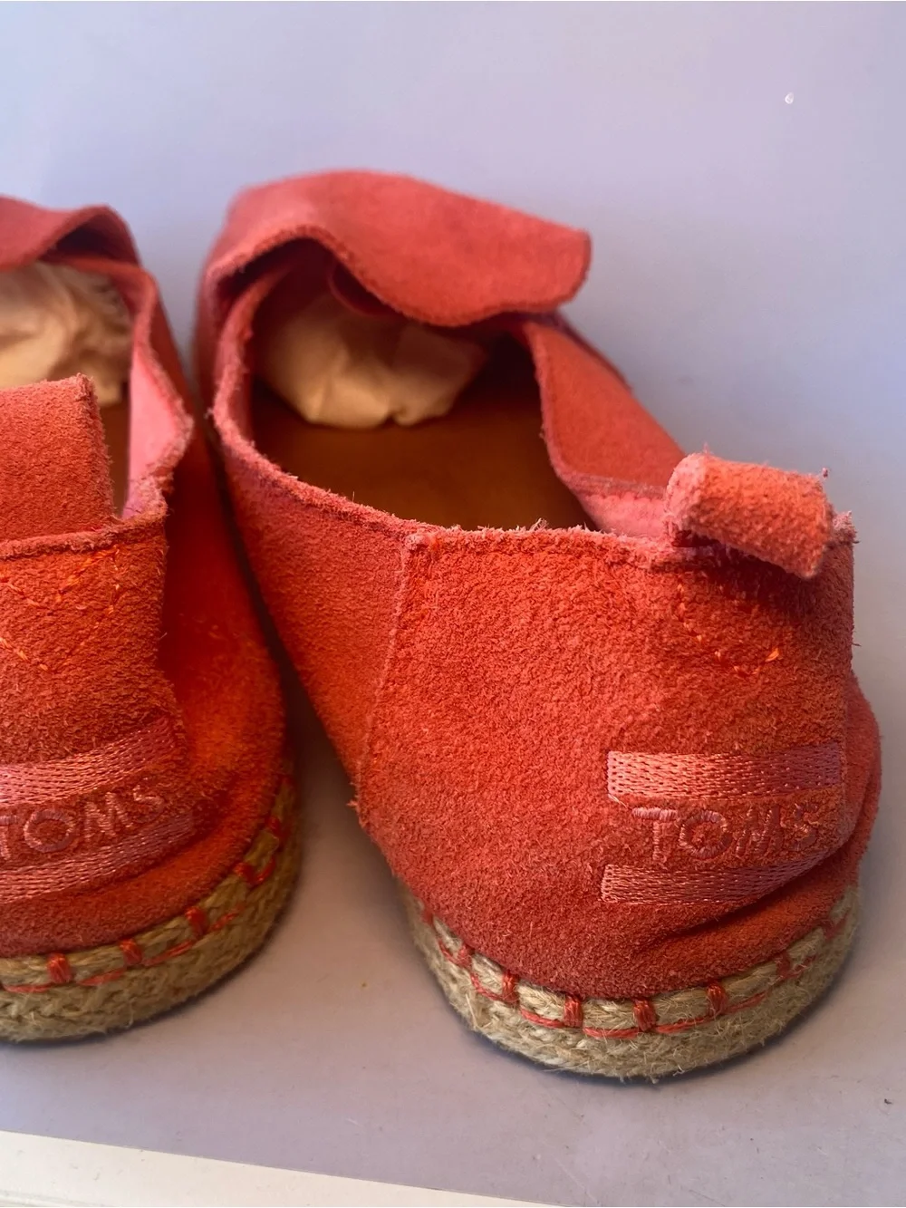 TOMS Coral Suede Slip On Hibiscus Sueded Espadrille Comfort Casual Womens Sz 9.5